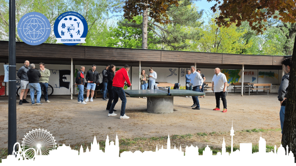 Tischtennis im Park: Wienerinnen und Wiener spielen mit viel Spaß und echtem Wiener Schmäh an der Tischtennisplatte.