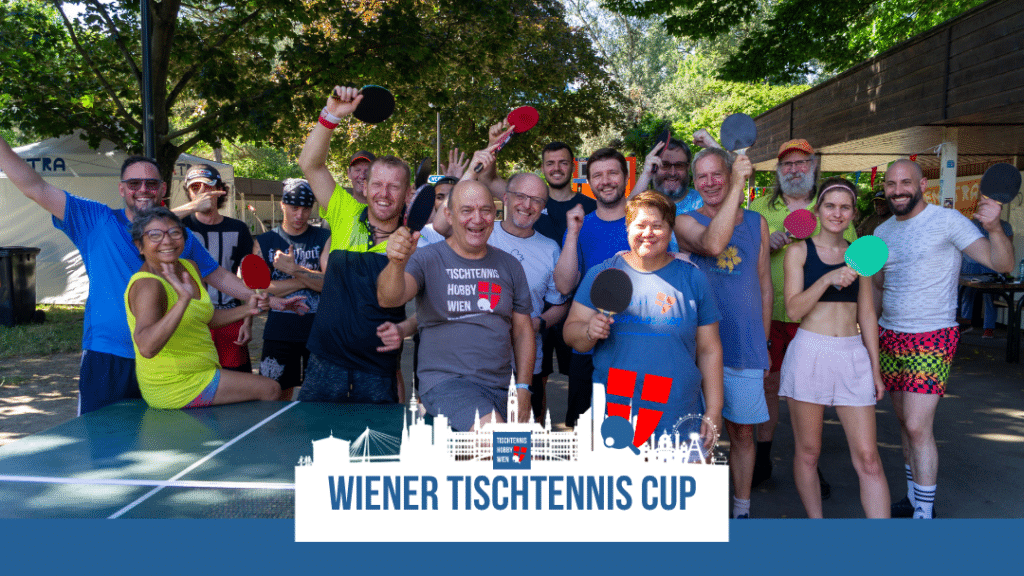 Tag 3 und damit der Abschluss eines besonderen Wochenendes des Wiener Tischtennis Cups 2025: Das letzte Event fand im Donaupark beim Sommerfest des WienXtra-Ferienspiels statt. Im Vergleich zur Lugner City war das Teilnehmerfeld etwas kleiner, doch die Begeisterung für Tischtennis blieb ungebrochen. Packende Partien, spannende Begegnungen und sogar Überraschungssieger sorgten für einen gelungenen Abschluss dieses besonderen Cup-Wochenendes.