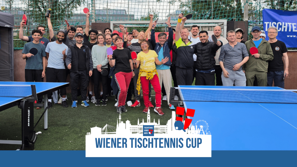 Der 1. Grand Slam des Wiener Tischtennis Cups 2026 stand an: Bei diesem Event konnten die Teilnehmer die höchste Punktezahl der Cup-Saison erspielen. Im dritten Jahr der Turnierserie wurde dabei auch die Outdoor-Saison eröffnet - erstmals beim WAT Brigittenau. Tischtennis-Begeisterung, spannende Matches und wertvolle Punkte machten den Auftakt zu einem besonderen Cup-Event. Danke an sportplatz.at und Herrn Teuschl für die Unterstützung!